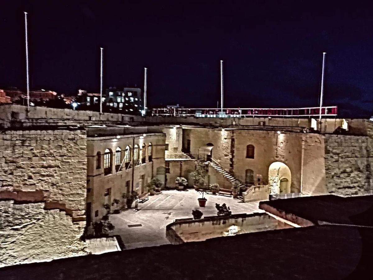 Modern Apt Kalkara Seafront! Exterior foto